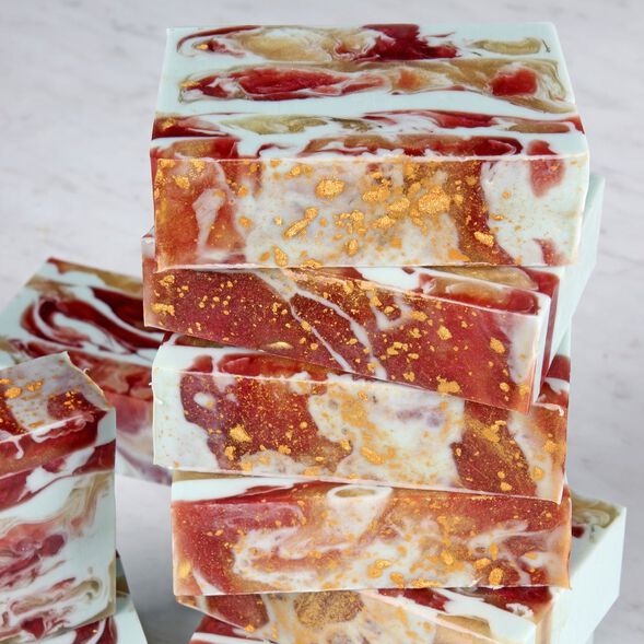 Sparkling Fig Melt and Pour Soap Project